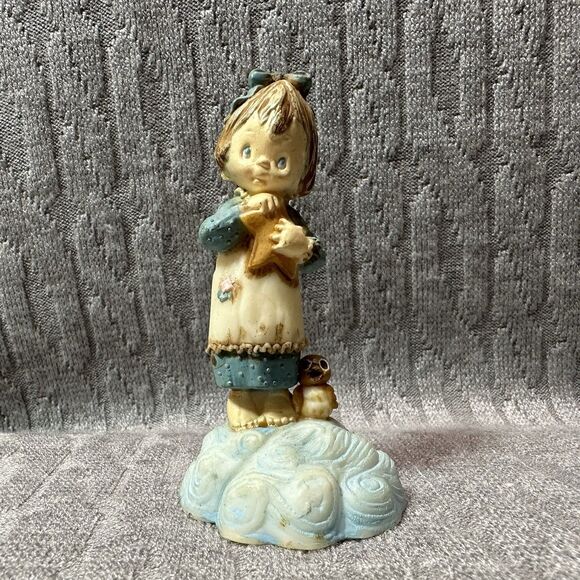 Betsey Clark Figurine Vintage 1975 Hallmark Cards 3” - Picture 1 of 4